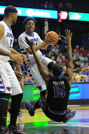 NCAA BASKETBALL: MAR 05 Seton Hall at DePaul