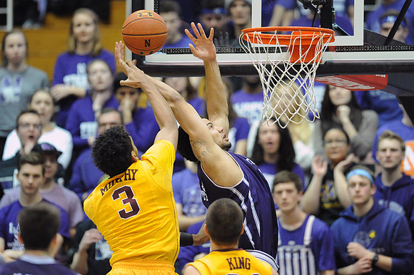 NCAA BASKETBALL: FEB 04 Minnesota at Northwestern