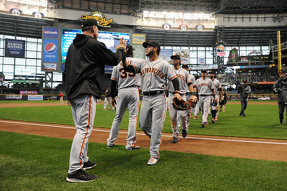 MLB: APR 04 Giants at Brewers