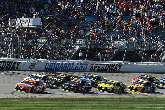 AUTO: SEP 18 NASCAR Sprint Cup Series - Teenage Mutant Ninja Turtles 400
